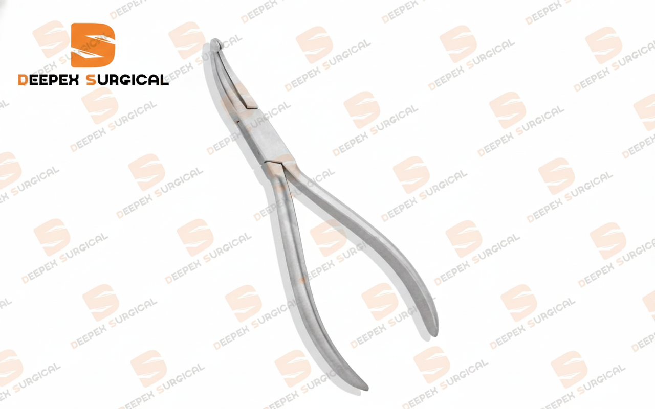 Pliers Flat Serrated Small Curved Tip